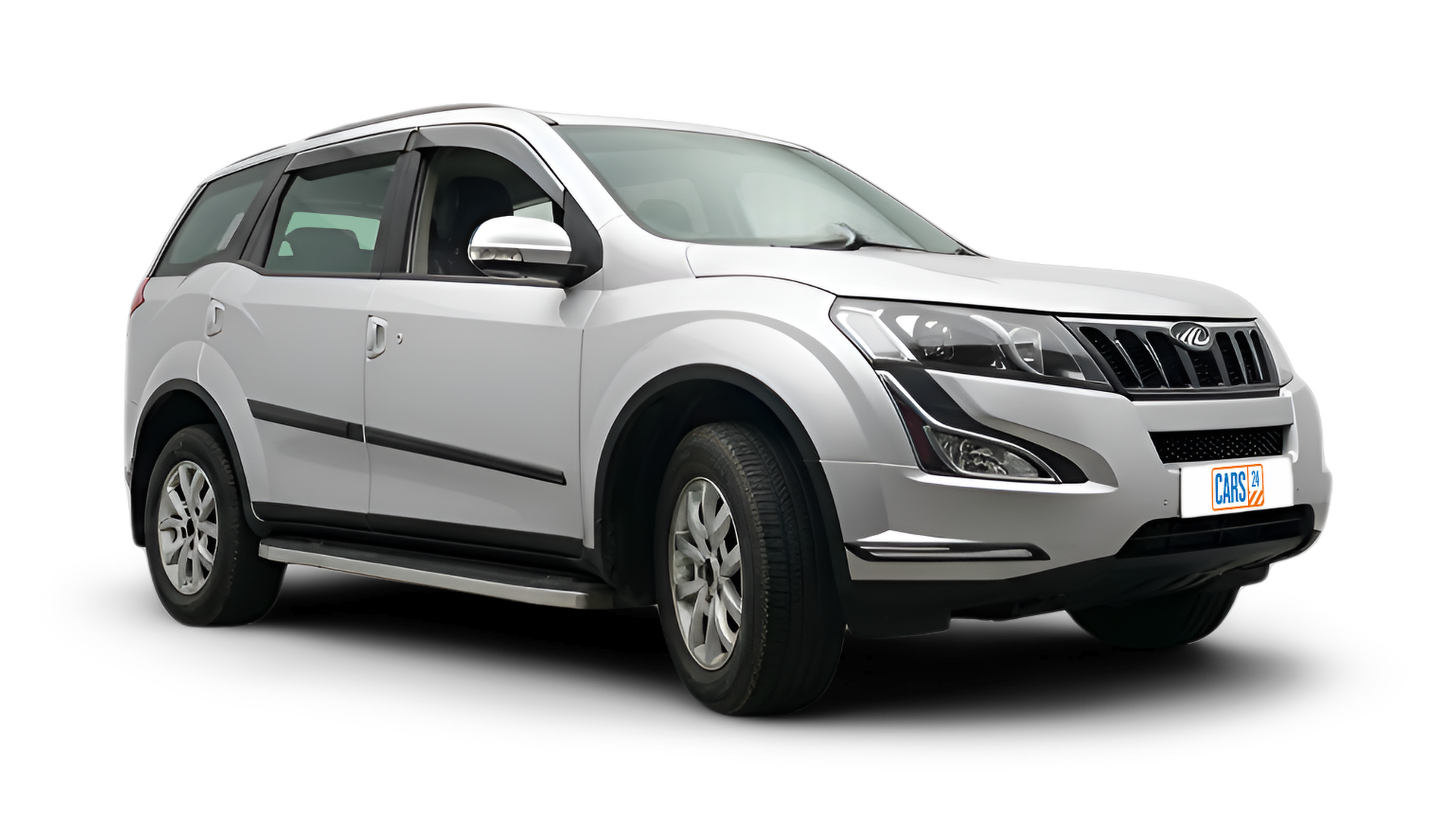 Mahindra XUV500-img